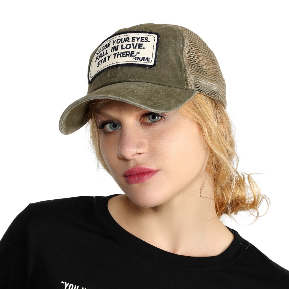 BASEBALL CAP
